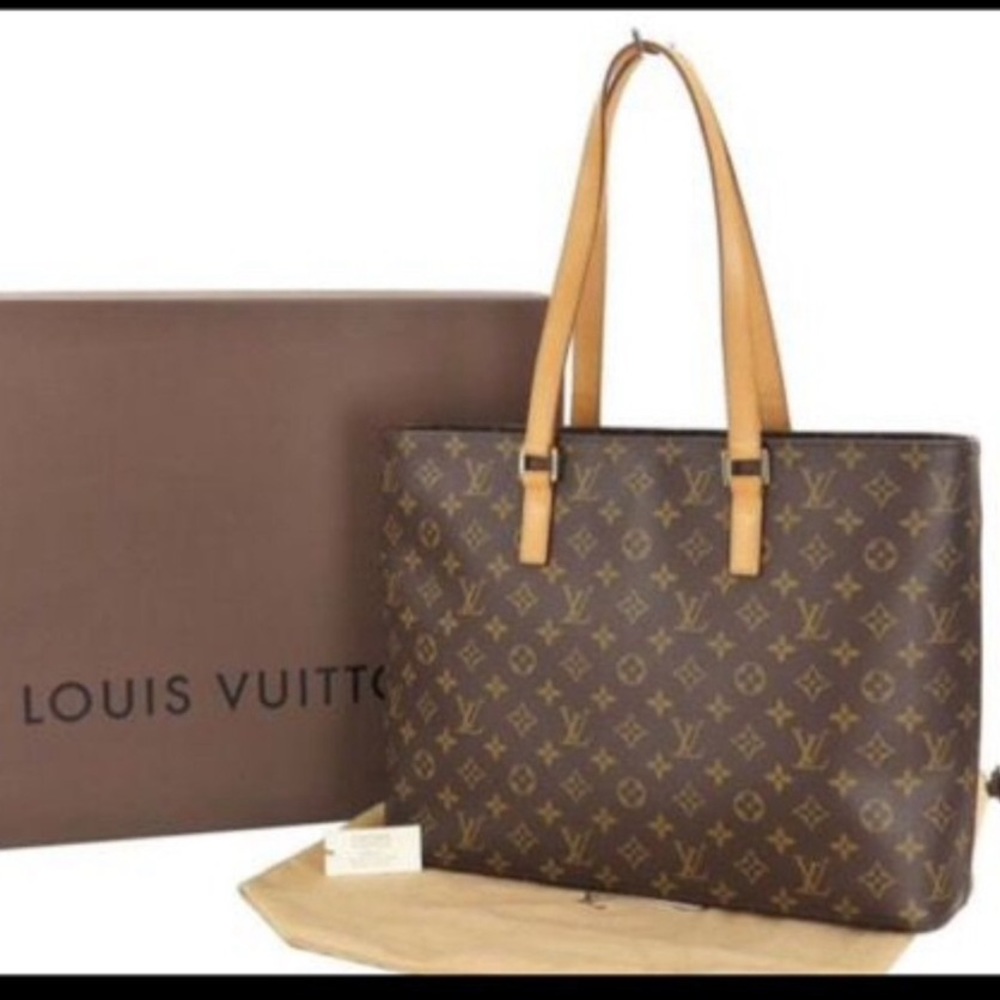 Authentic Pristine Louis Vuitton - Picture 2 of 8